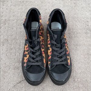 Vans Style 29 Ultra Cush Mid-Top Leopard Shoes